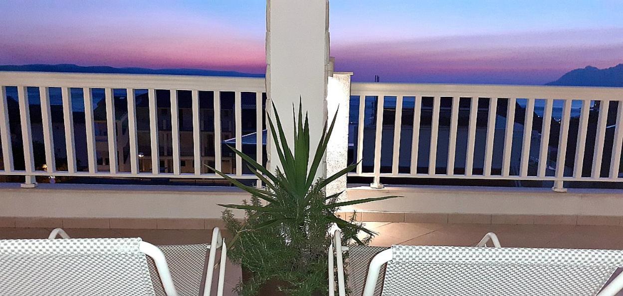 Apartments Villa Bonaca Башка-Вода Номер фото