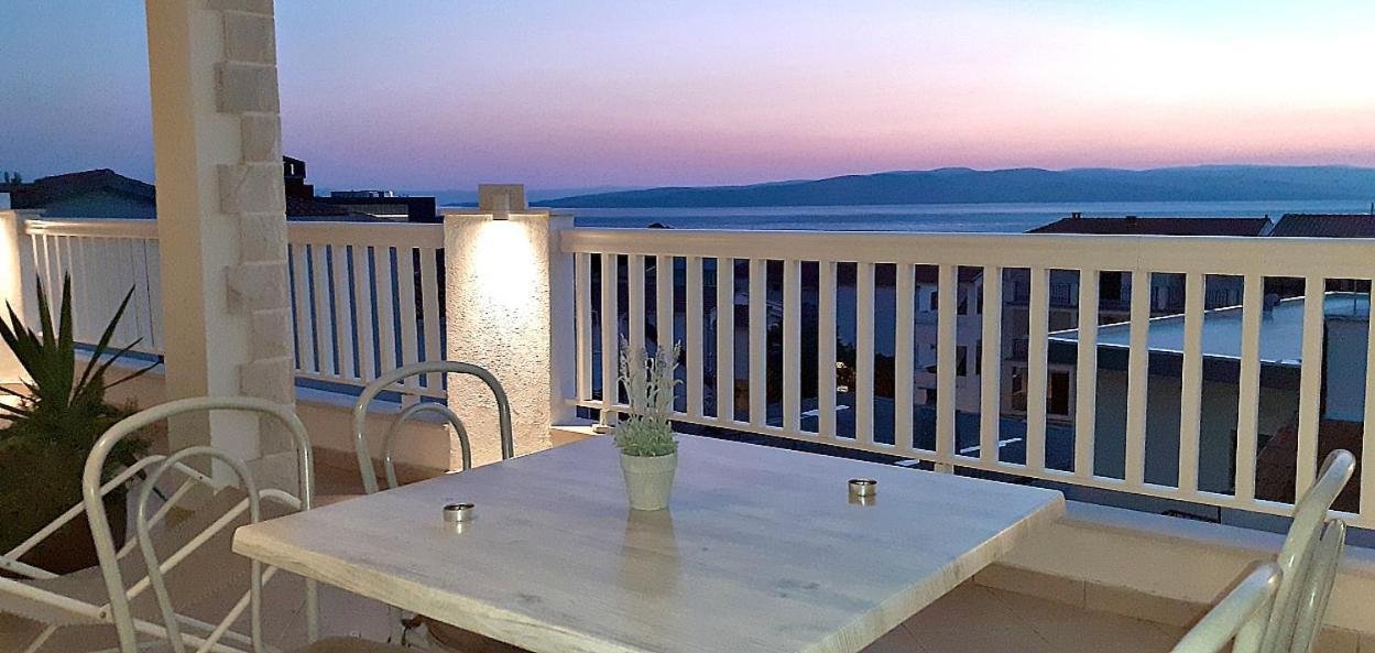 Apartments Villa Bonaca Башка-Вода Номер фото